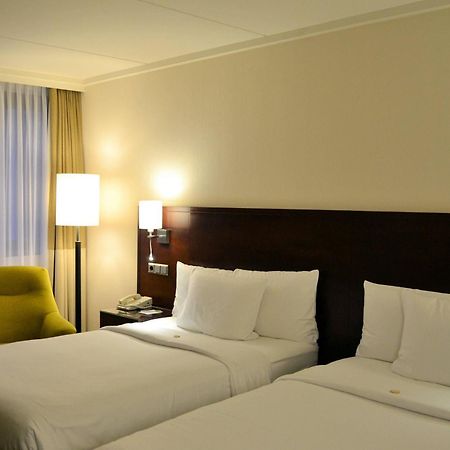 Courtyard By Marriott Duesseldorf Seestern Exterior foto